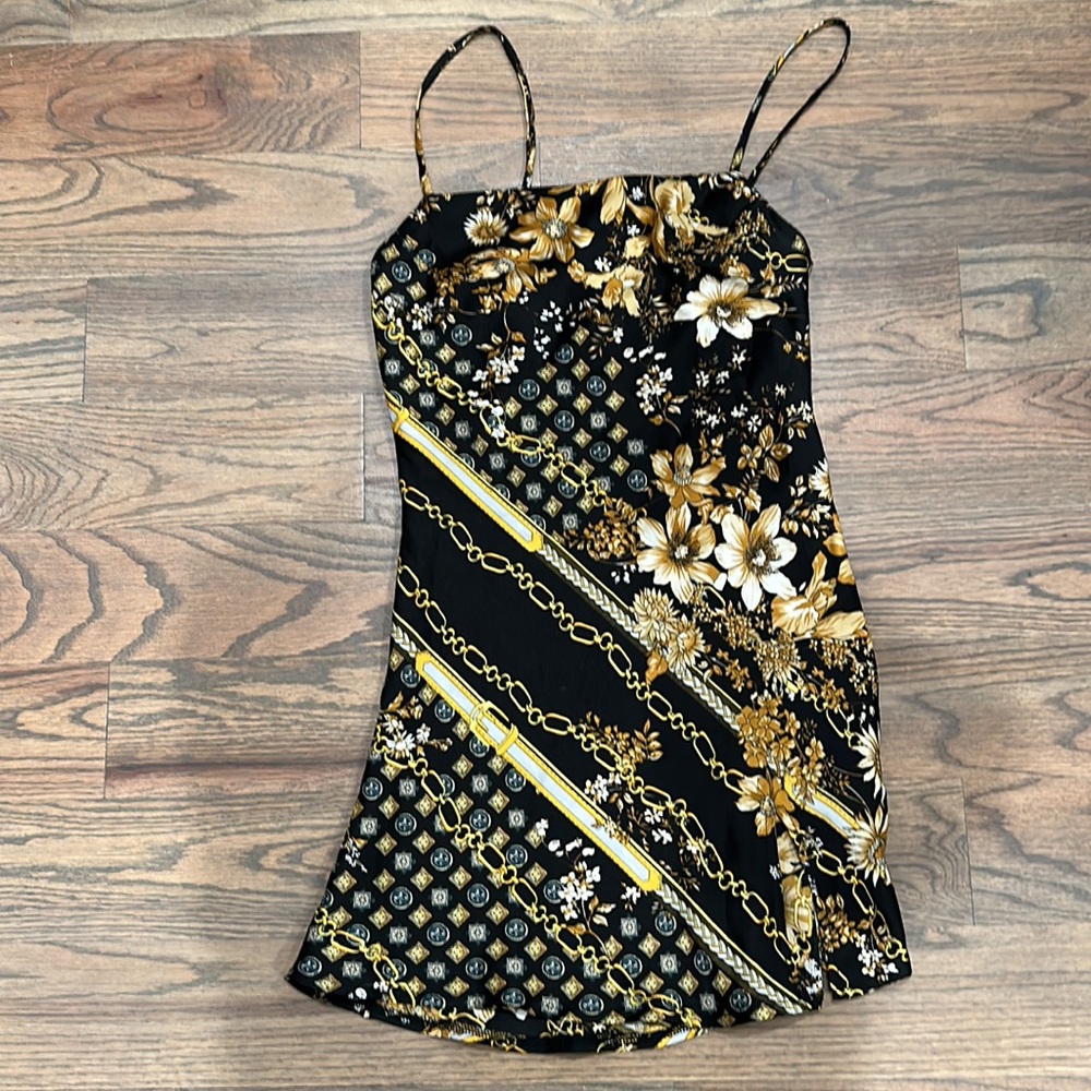 PRINCESS POLLY dress :)